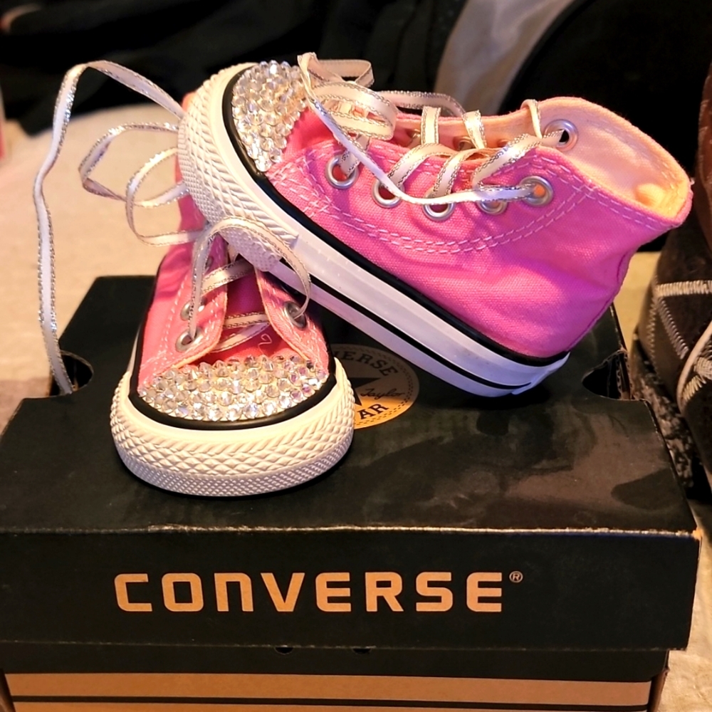 Converse baby shoes